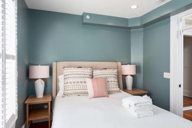 The Quarters On Spring Hotel Charleston Exterior foto